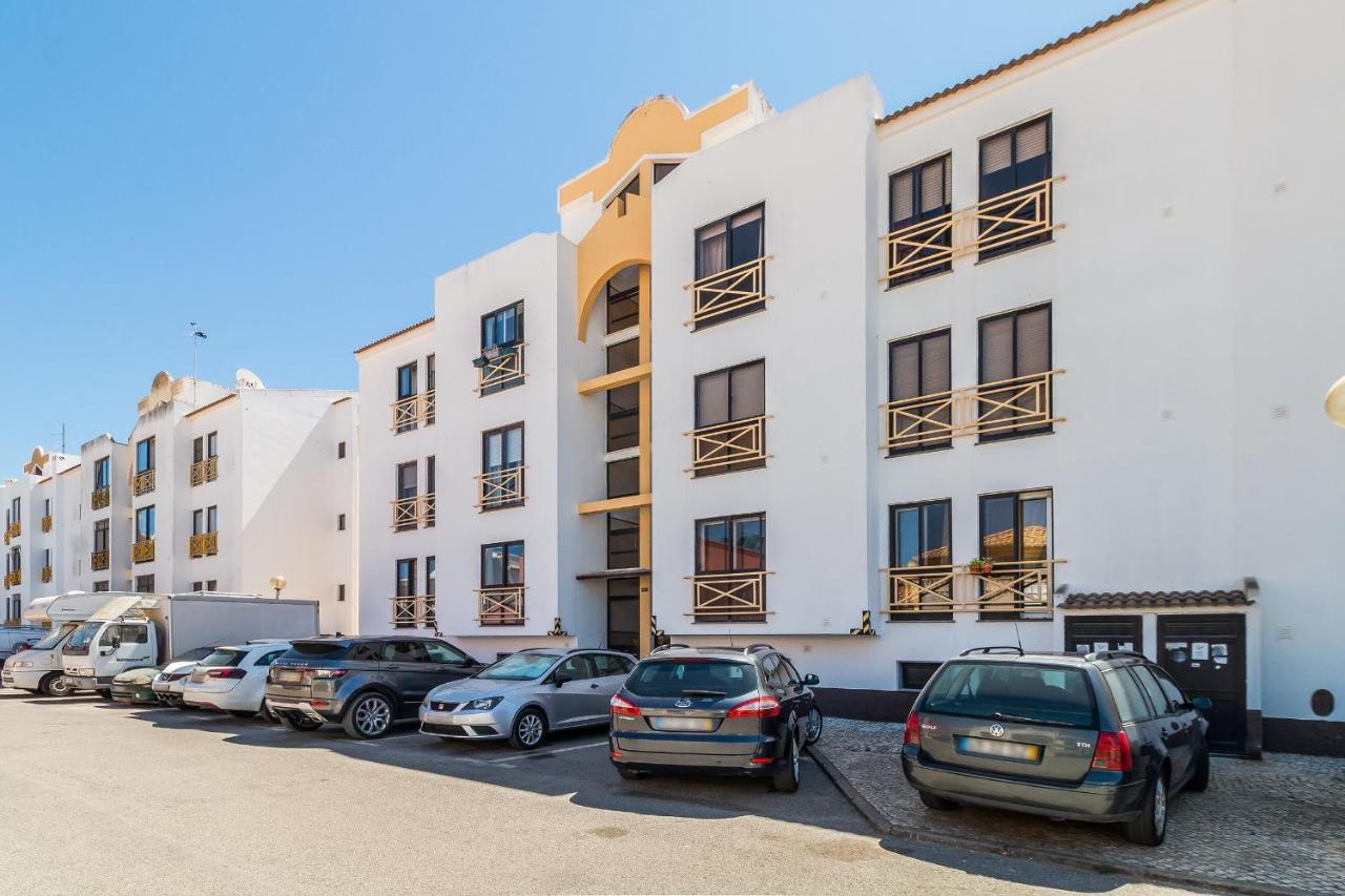 Passaro Azul Guesthouse By Algarve Golden Properties Лагуш Экстерьер фото
